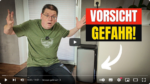 YT-Teaserbild: Sascha sitzt, die Arme hochreißend, mit – wohlwollend formuliert – fragendem Gesichtsausdruck; rot unterlegter weißer Text »VORSICHT« über gelbem »GEFAHR!« auf schwarz.